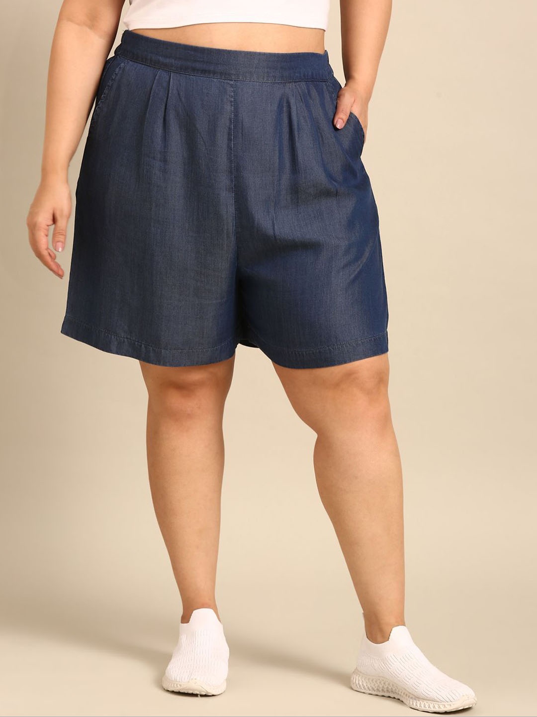 

The Pink Moon Women Plus Size High-Rise Tencel Shorts, Navy blue