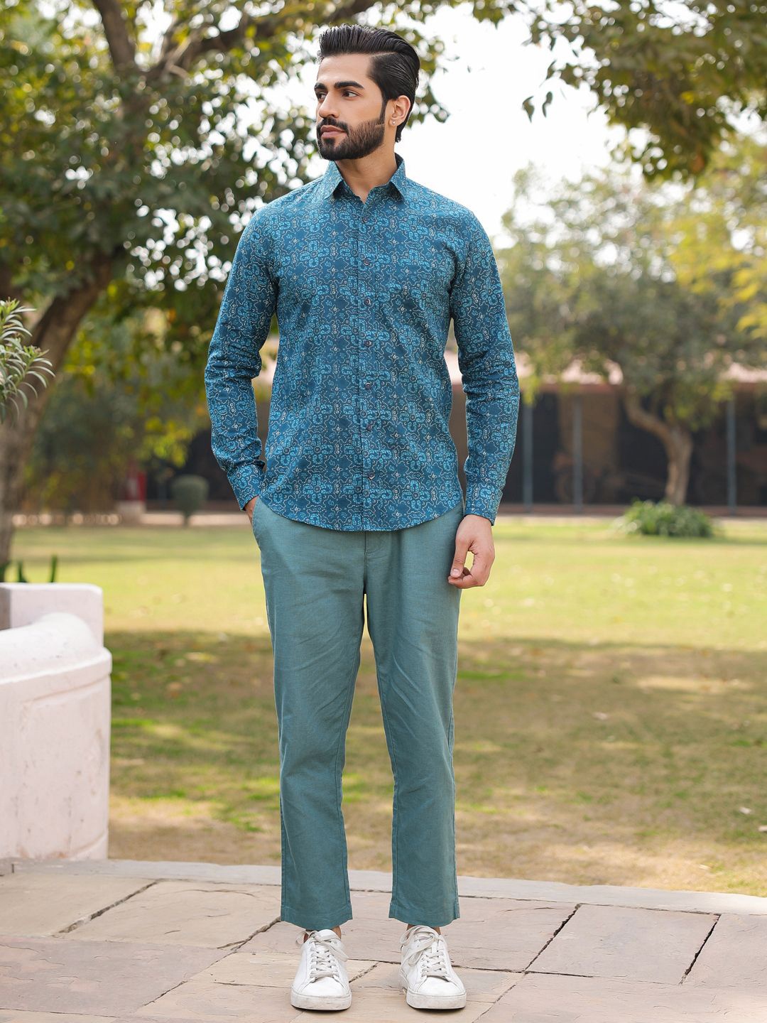

SAY Men Straight Opaque Printed Casual Shirt, Teal