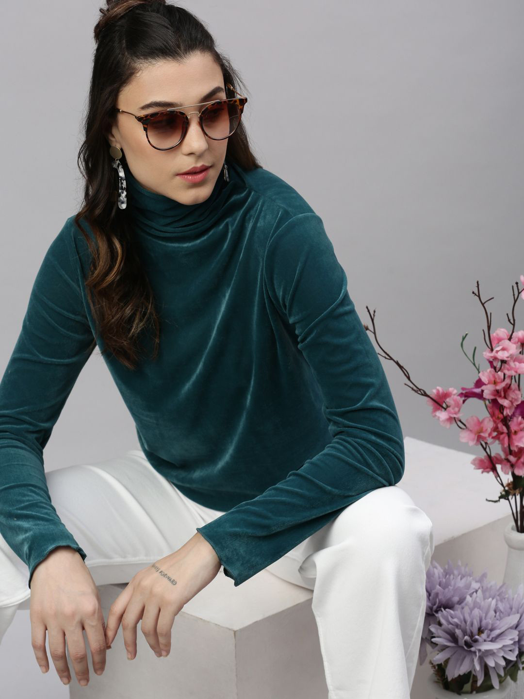 

SHOWOFF Women Solid Knits High Neck Nylon Top, Teal