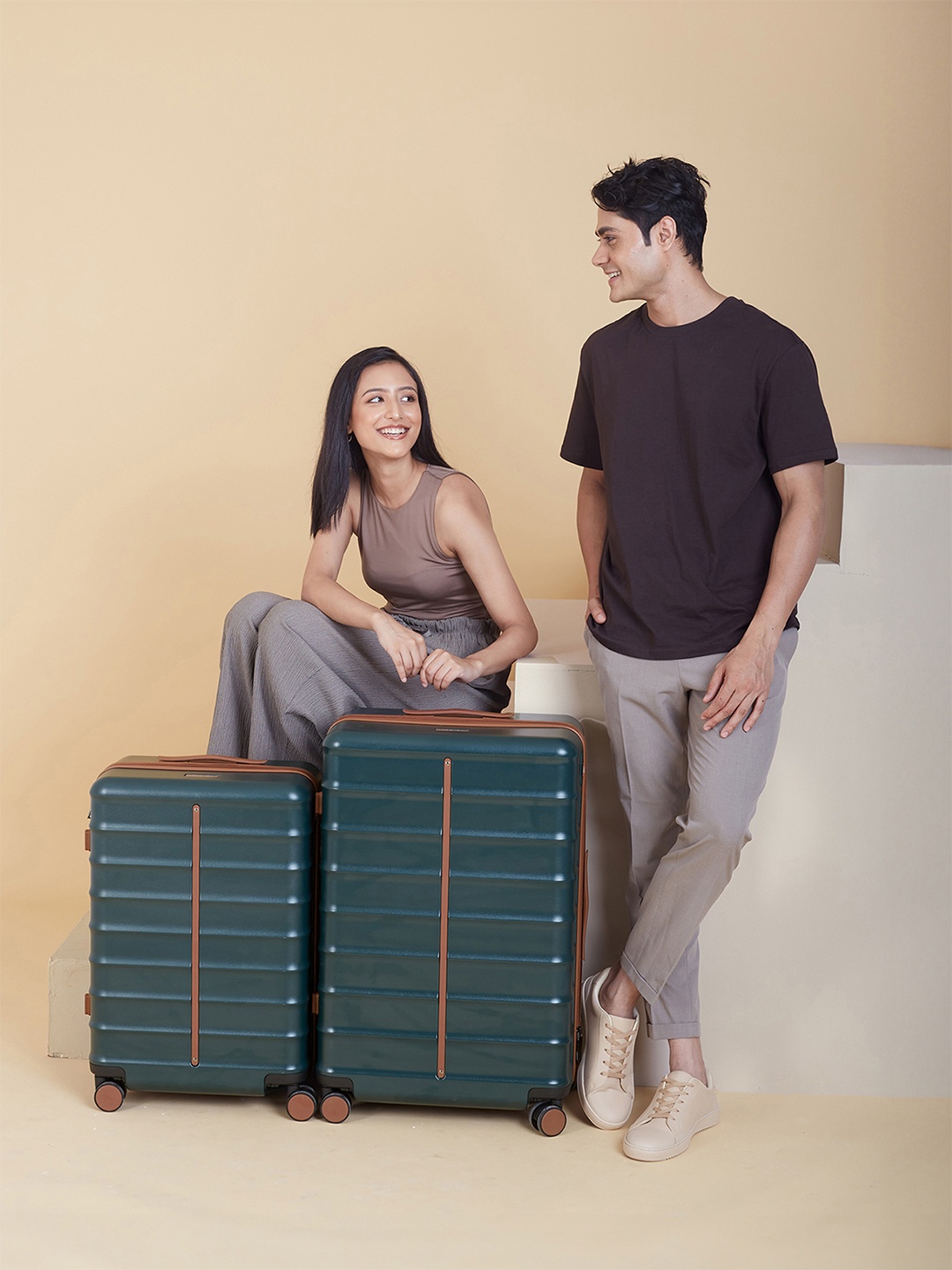 

Assembly Premium Set of 2- 24 inches and 28 Inches Check-In Trolley Bags - Green -Odyssey