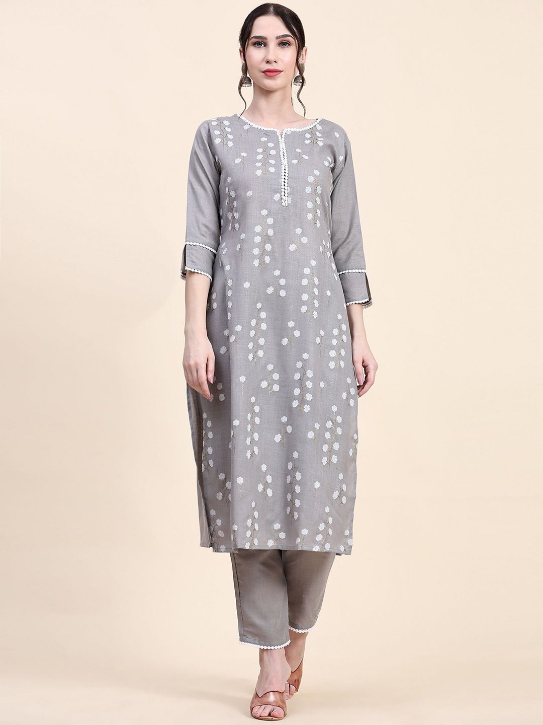 

KALINI Floral Printed Straight Kurta with Trousers, Grey