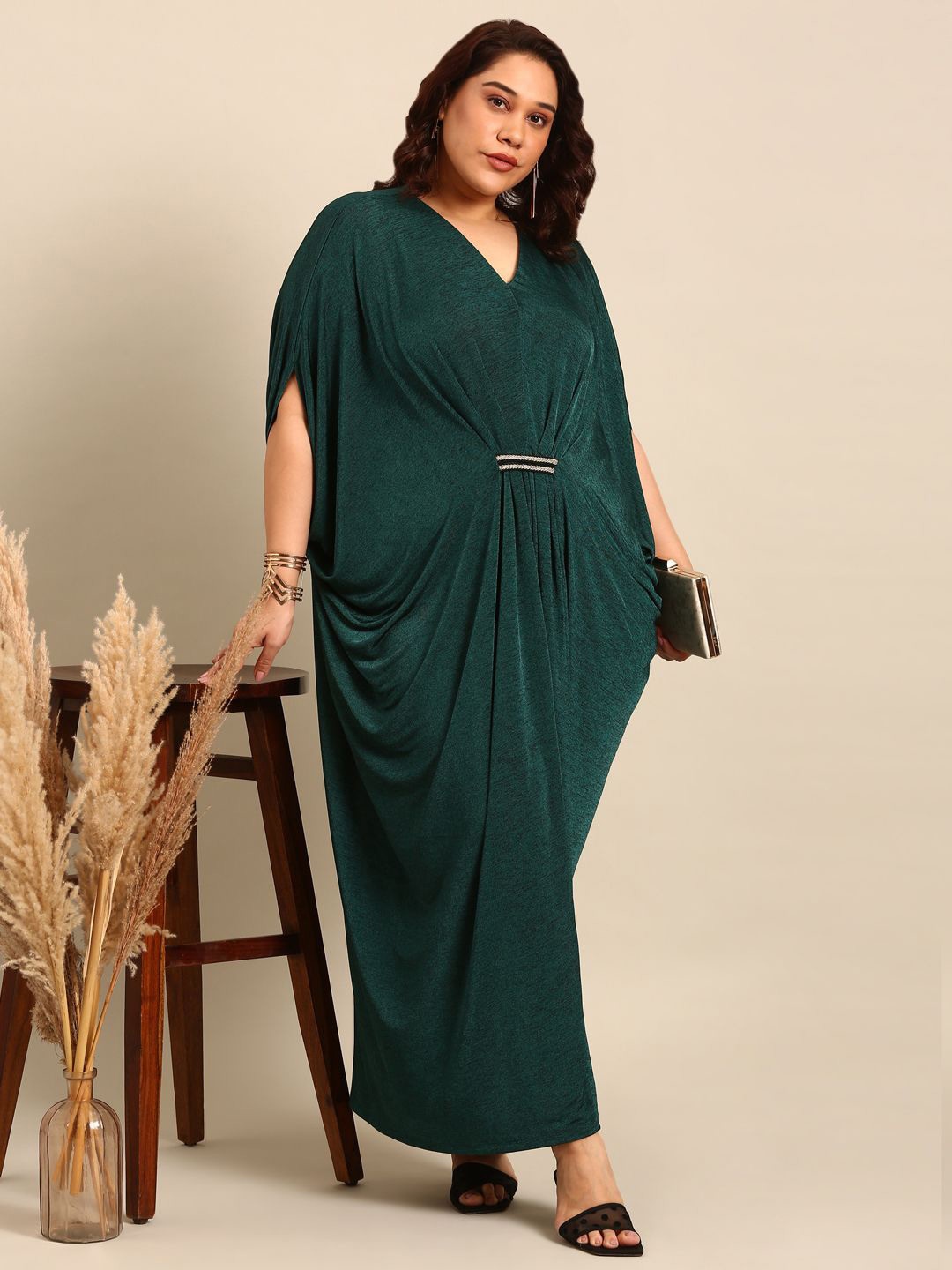 

The Pink Moon Women Slit Sleeve Kaftan Dress, Green