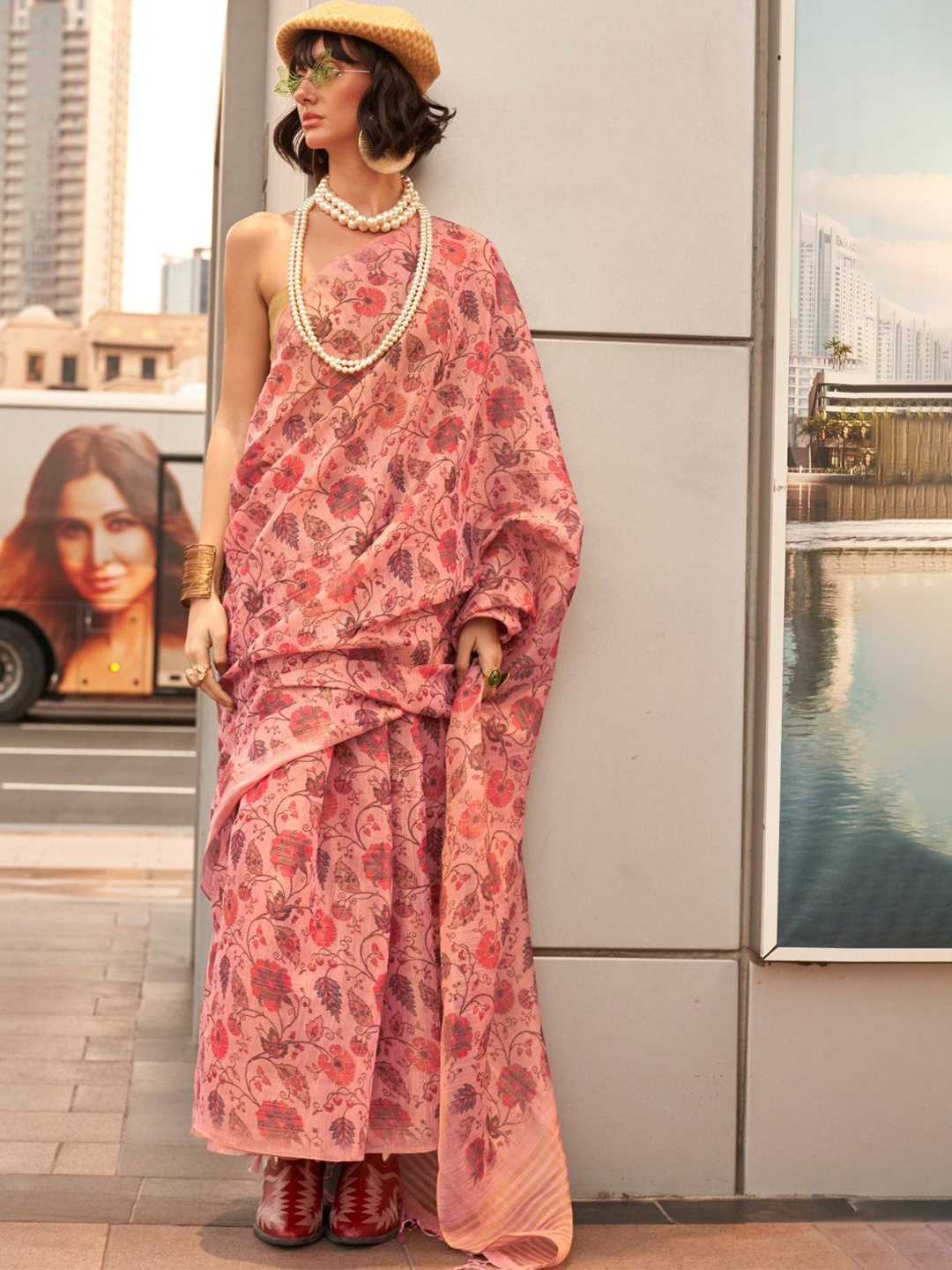 

MySilkLove Floral Printed No Border Saree, Pink