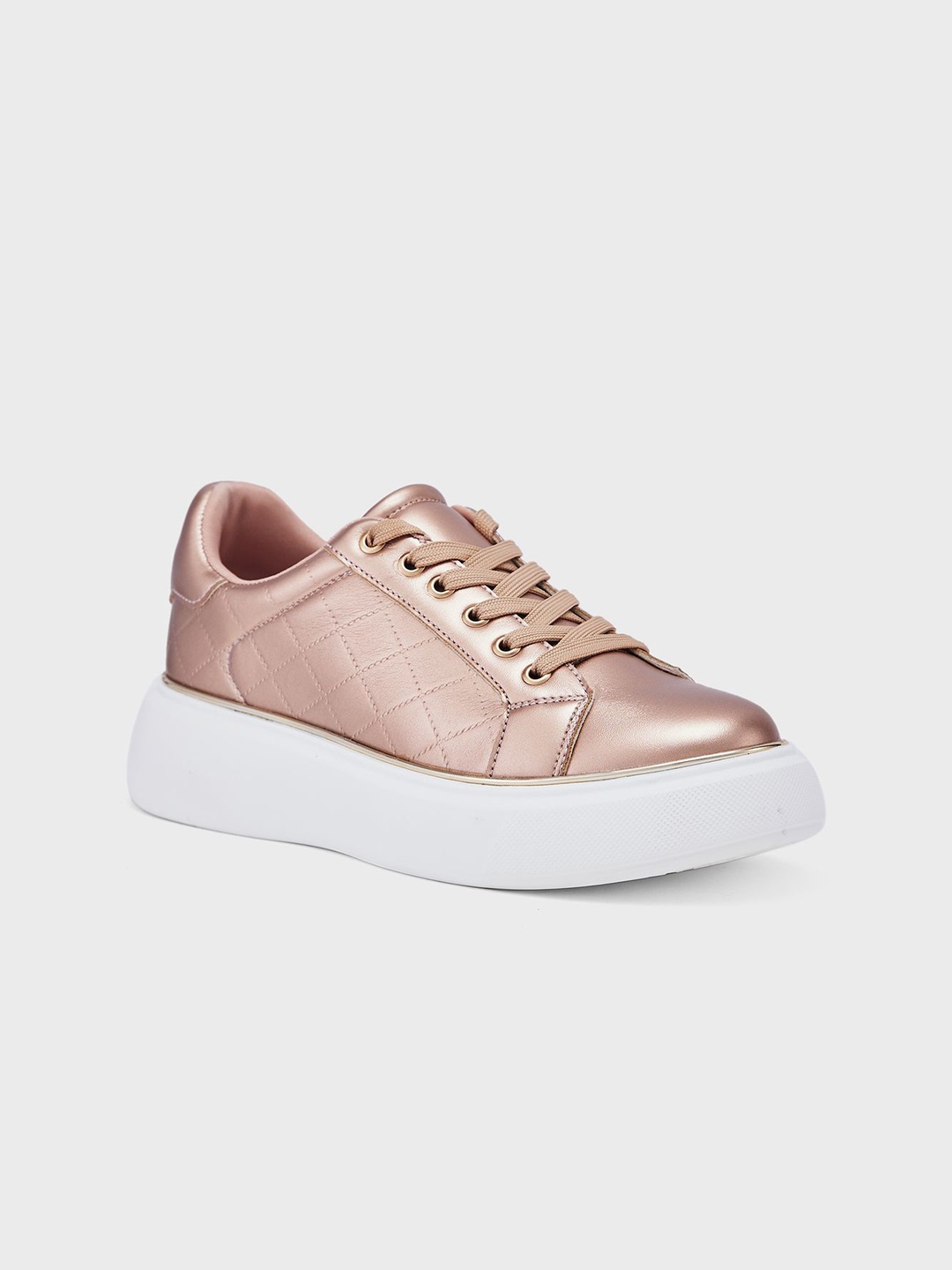 

Sole To Soul Women Lightweight Flatforms, Champagne