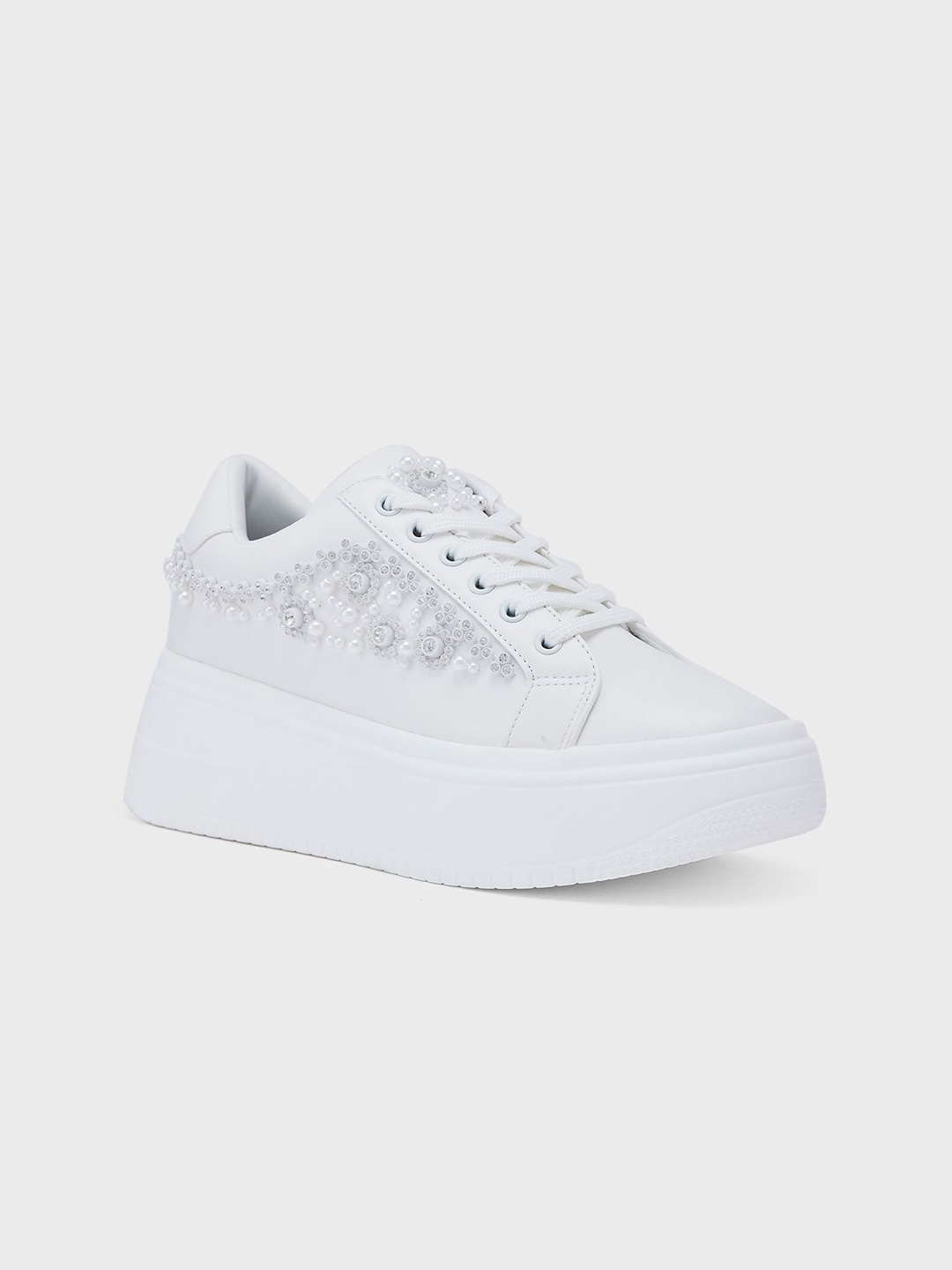 

Sole To Soul Women Embellished Lightweight Sneakers, White