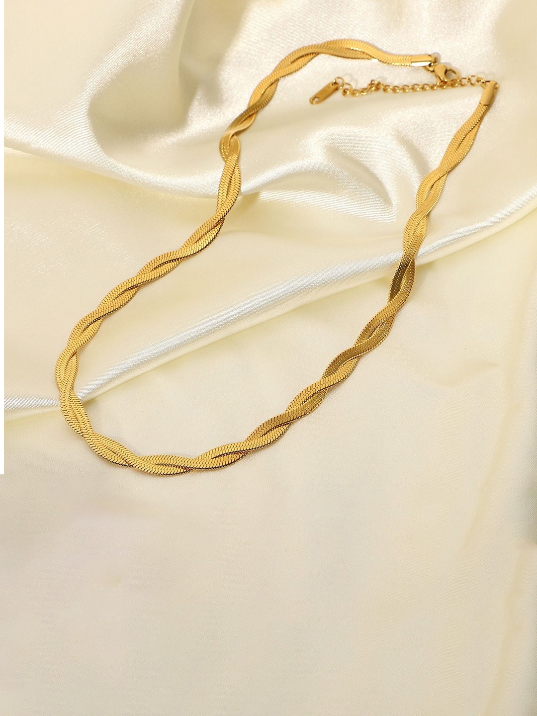 

VIEN Gold-Plated Stainless Steel Twisted Herringbone Necklace