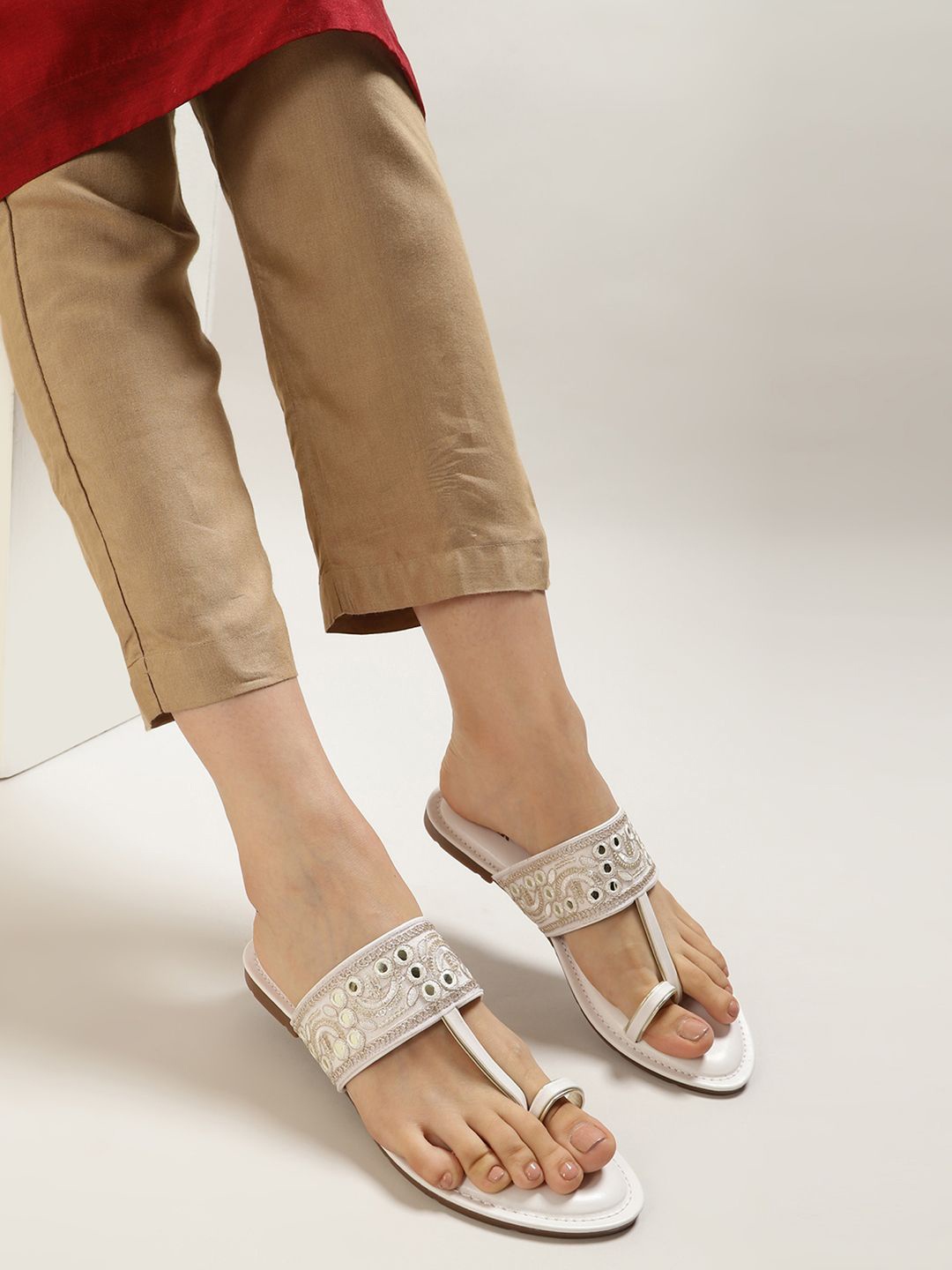 

Anouk Women Ethnic - Embellished One Toe Flats, White