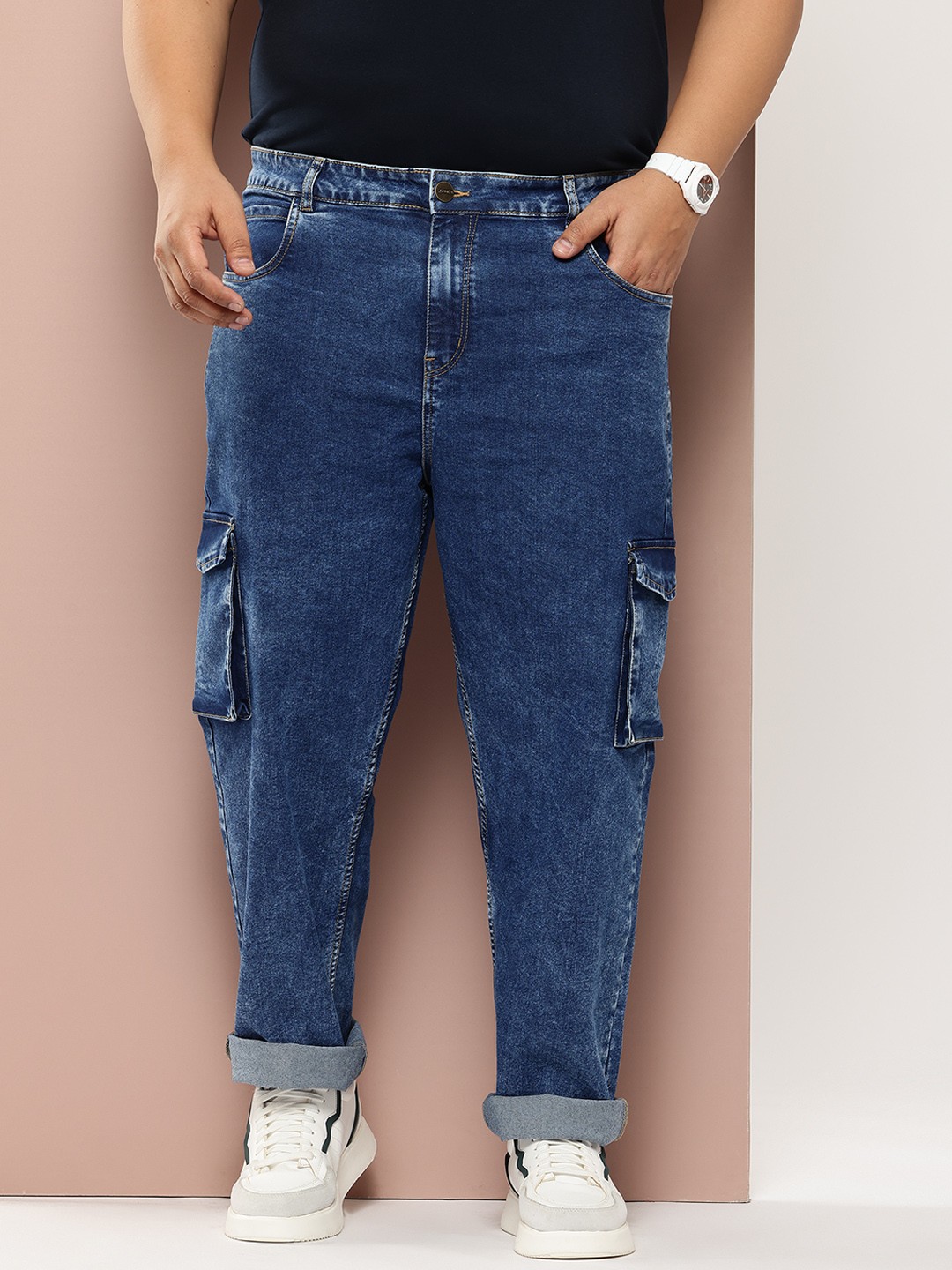 

Sztori Men Plus Size Relaxed Fit Light Fade Stretchable Cargo-Style Jeans, Blue