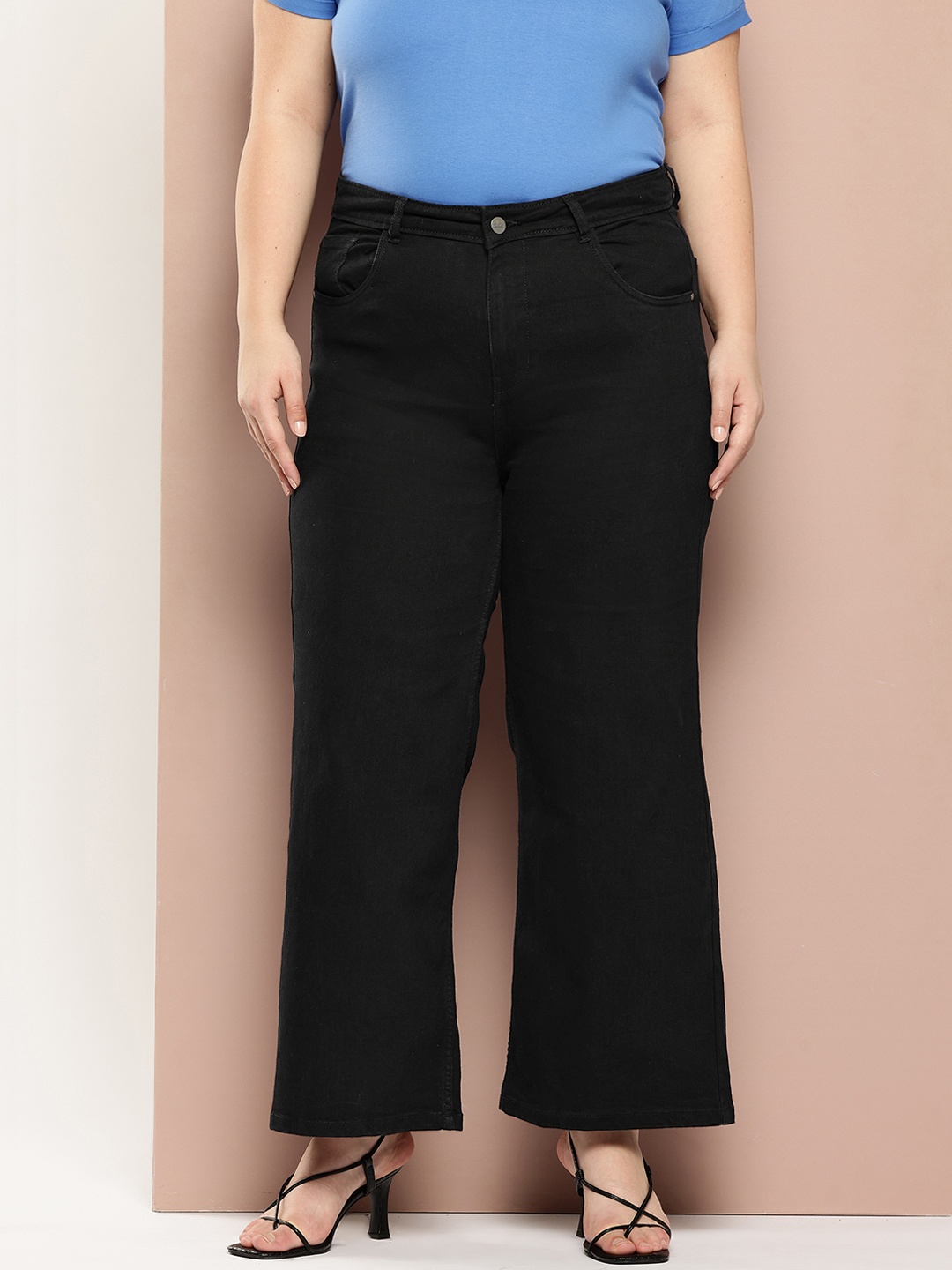 

Sztori Women Plus Size Relaxed Fit Stretchable Jeans, Black