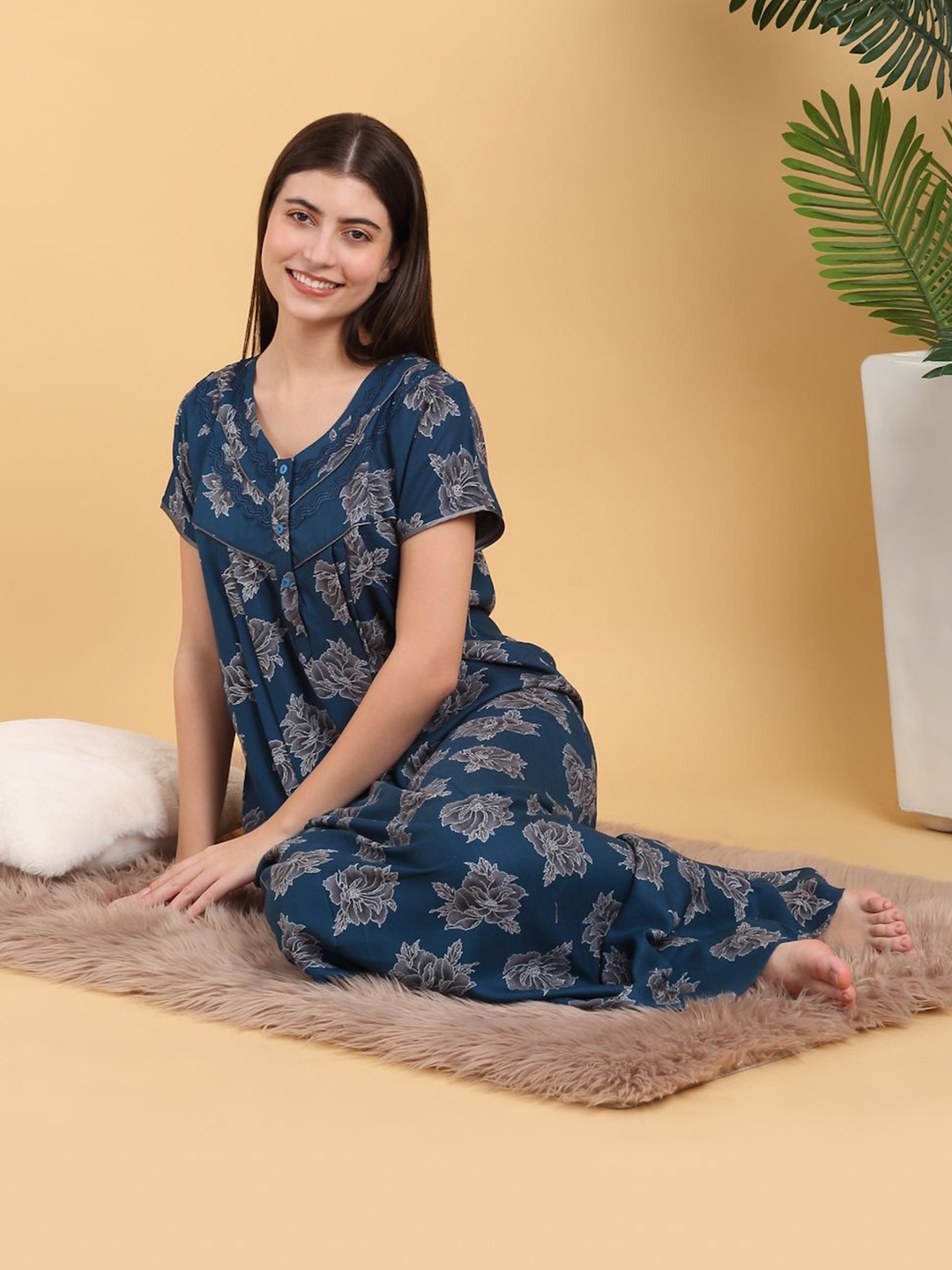 

Sweet Dreams Round Neck Printed Maxi Nightdress, Blue