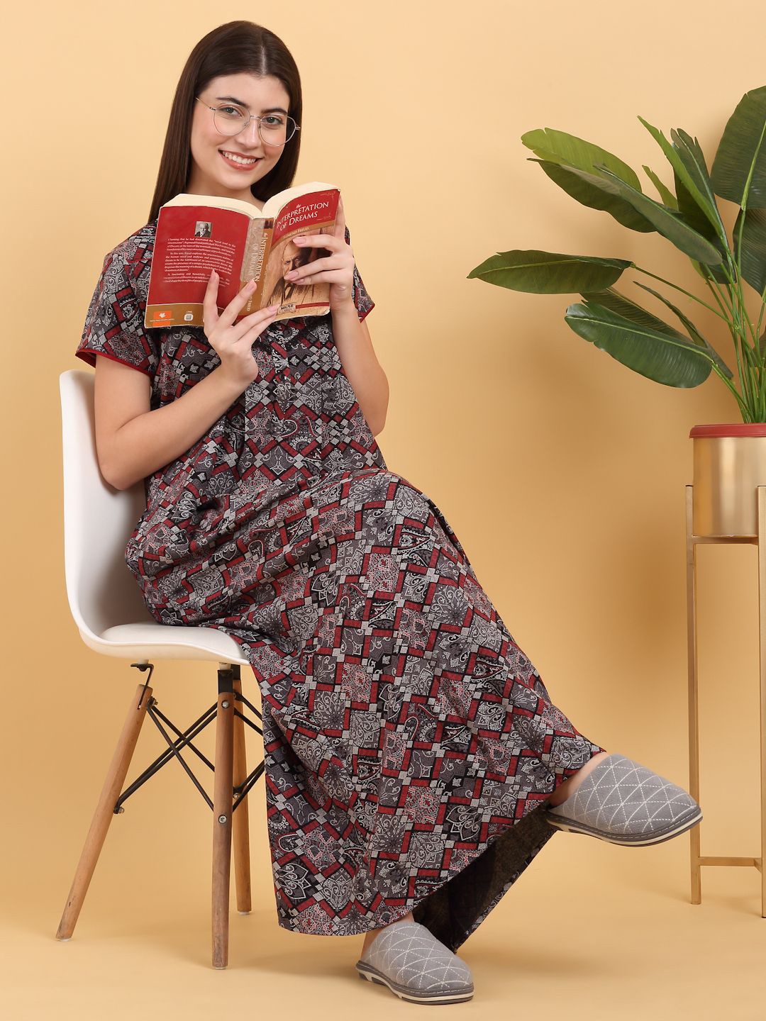 

Sweet Dreams Short Sleeves Printed Maxi Nightdress, Black