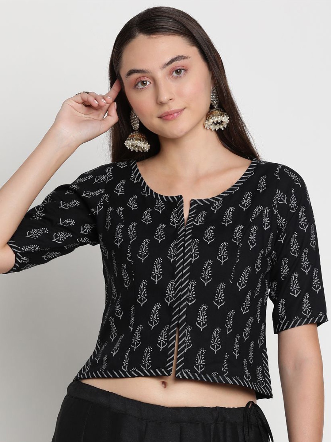 

studio rasa Ethnic Motifs Printed Crop Top, Black