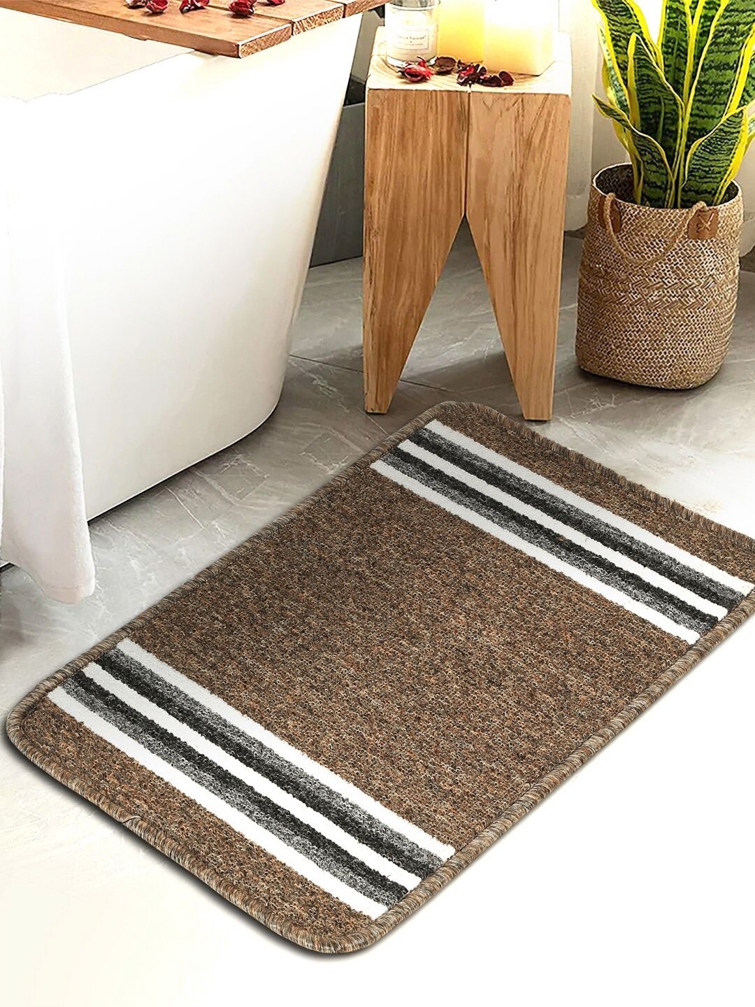 

HOSTA HOMES Brown & White 280 GSM Water Cotton Absorbent Bath Rug