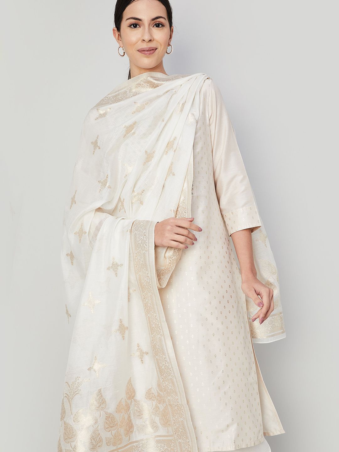 

Melange by Lifestyle Floral Woven Design Dupatta, Off white