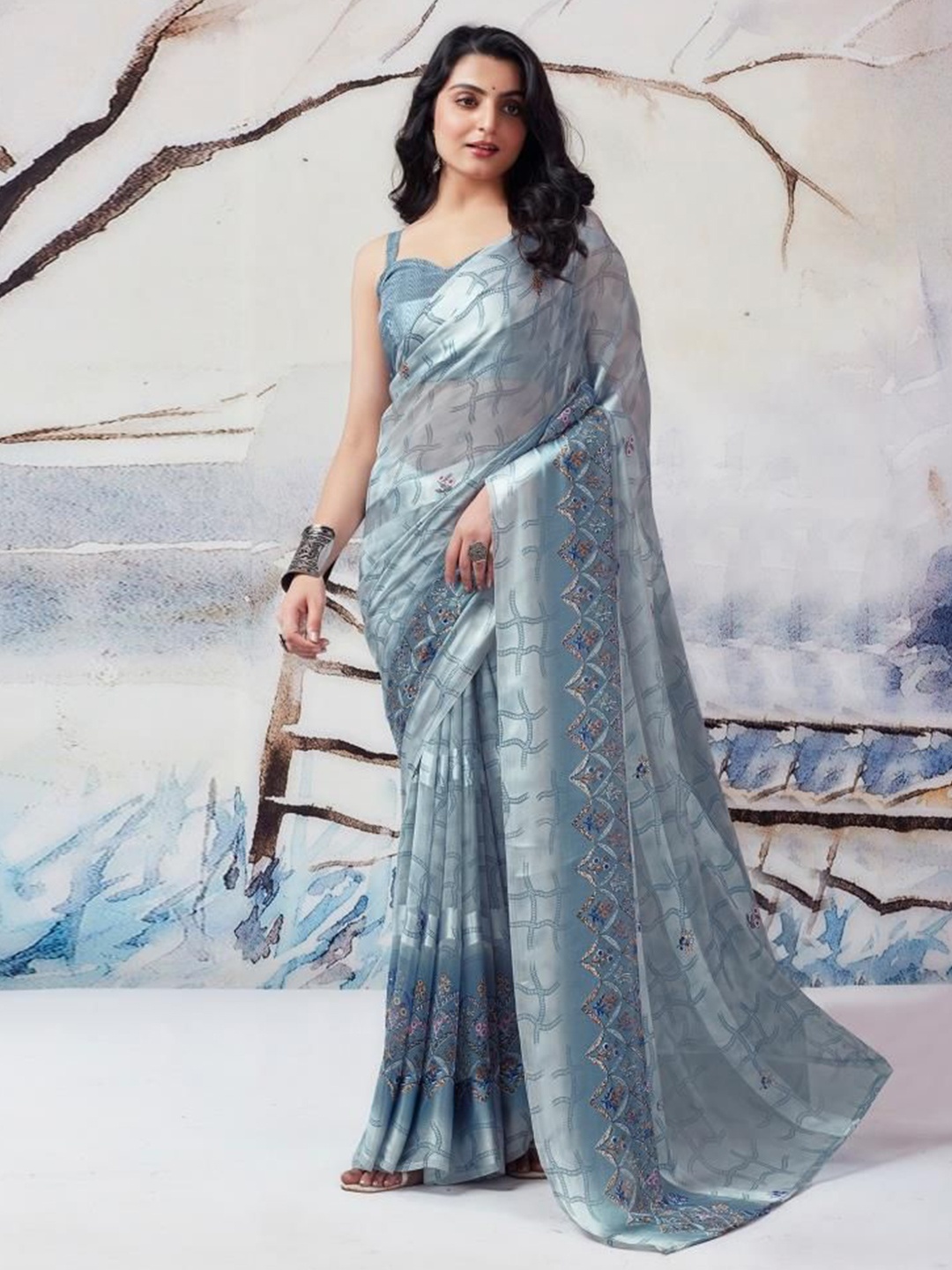 

Sitanjali Ethnic Motifs Printed Pure Georgette Bagh Saree, Grey
