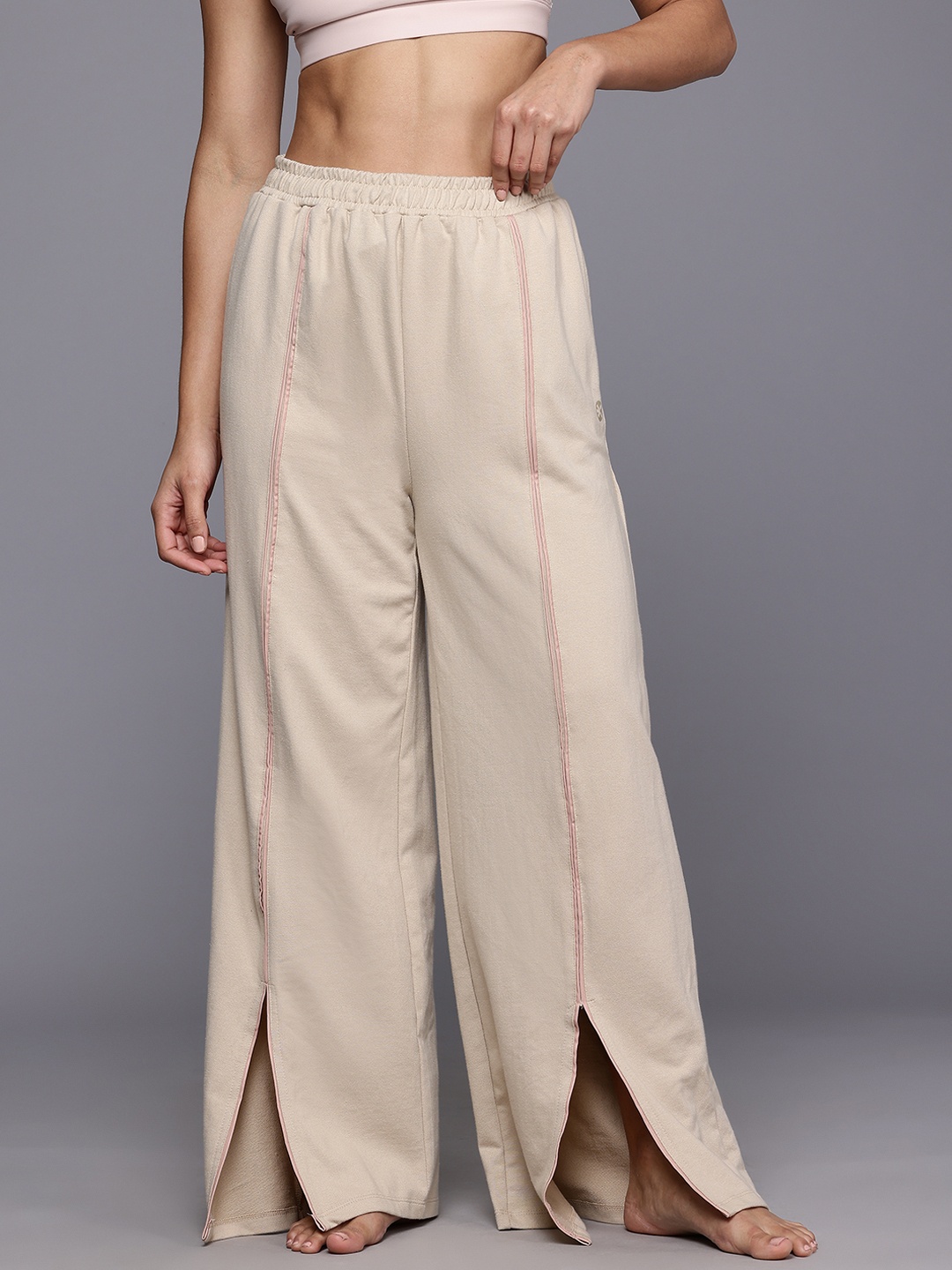 

HRX by Hrithik Roshan Women Slit Hem Yoga Track Pants, Beige