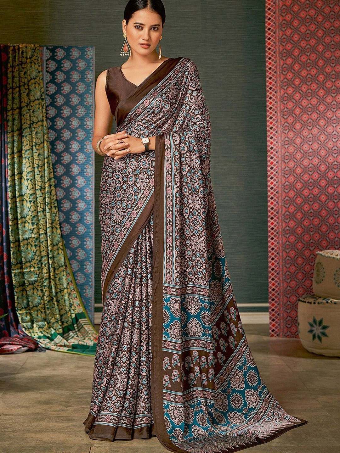 

Jinal & Jinal Ajrak Printed Solid Border Saree, Brown