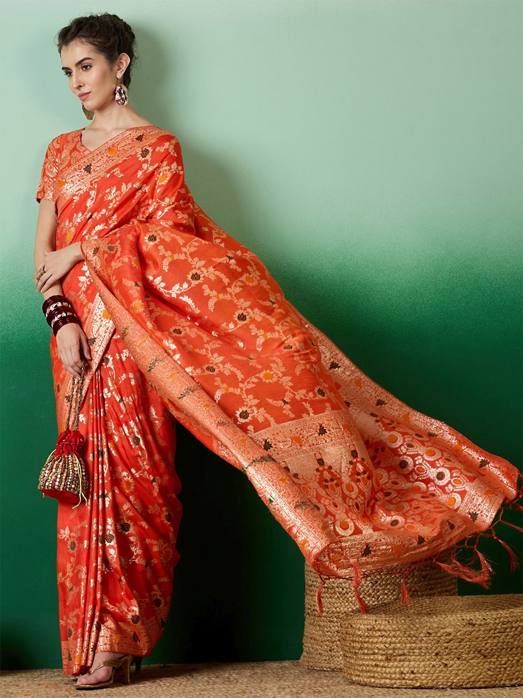 

Sangria Ethnic Motif Zari Woven Tassel Detail Kanjeevaram Saree, Orange