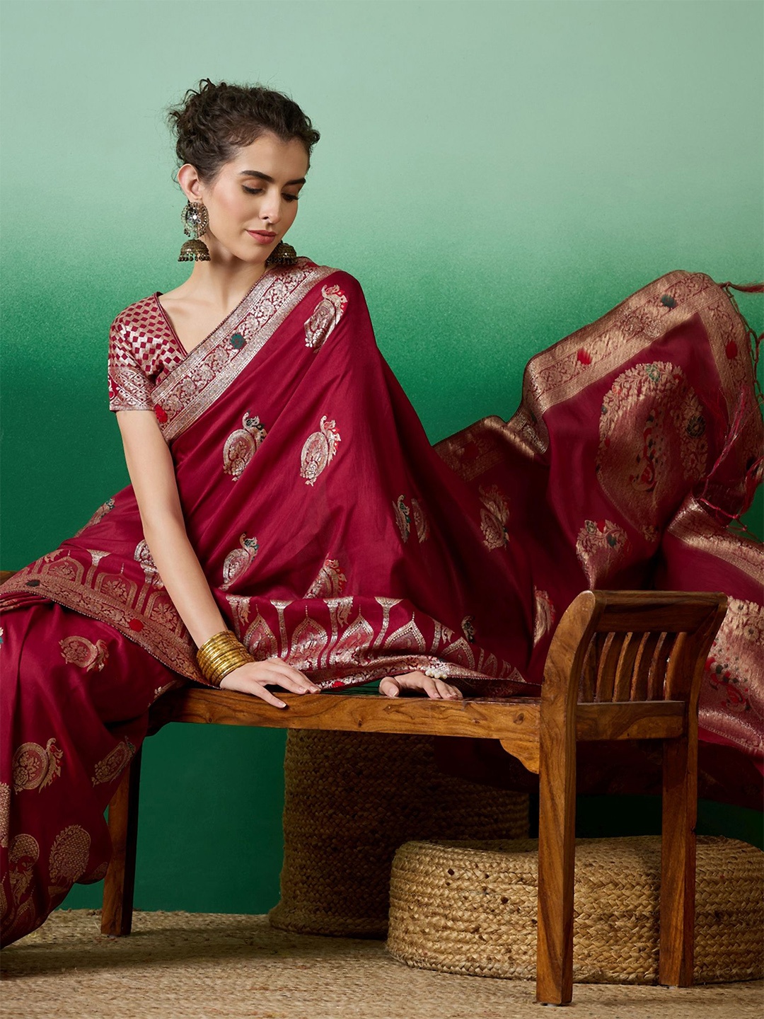 

Sangria Ethnic Motif Zari Woven Kanjeevaram Saree with Blouse, Red
