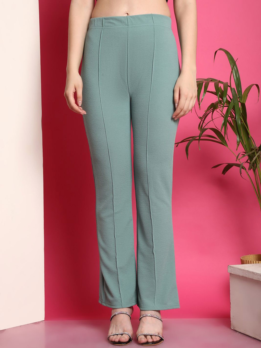 

Fabflee Women Solid High-Rise Trousers, Green