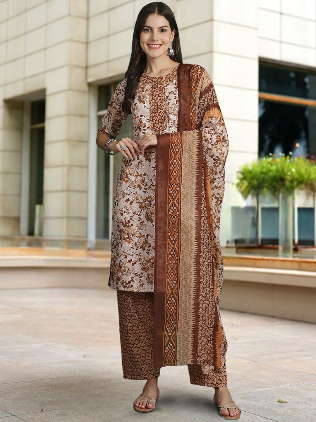 

7Threads Floral Printed Regular Kurta with Trousers & Dupatta, Beige