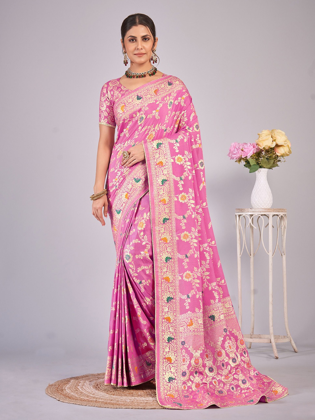 

SHRI MAHAVEER RAJASTHANI SAREE Ethnic Motif Zari Woven Banarasi Saree, Pink