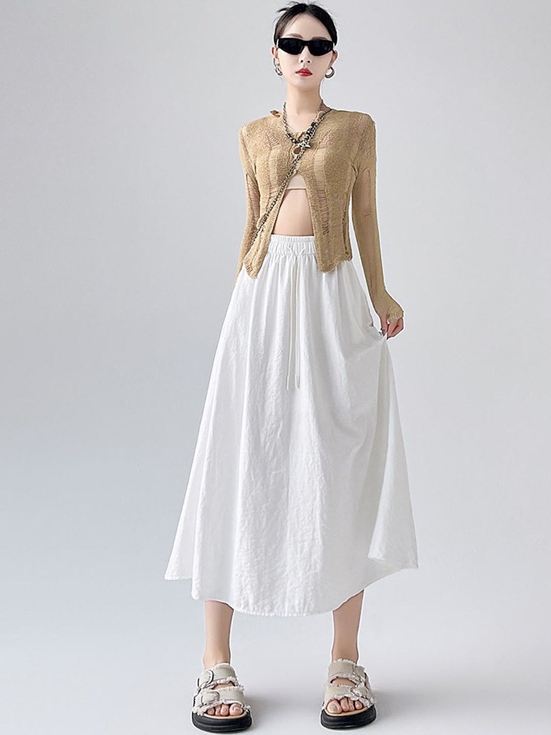 

LULU & SKY Women Solid Flared A-Line Midi Skirt, White