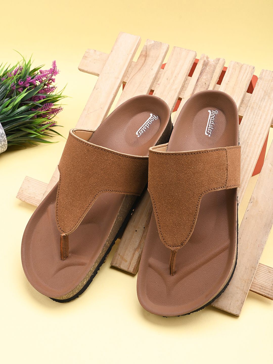 

The Roadster Lifestyle Co Men Comfort Sandals, Tan
