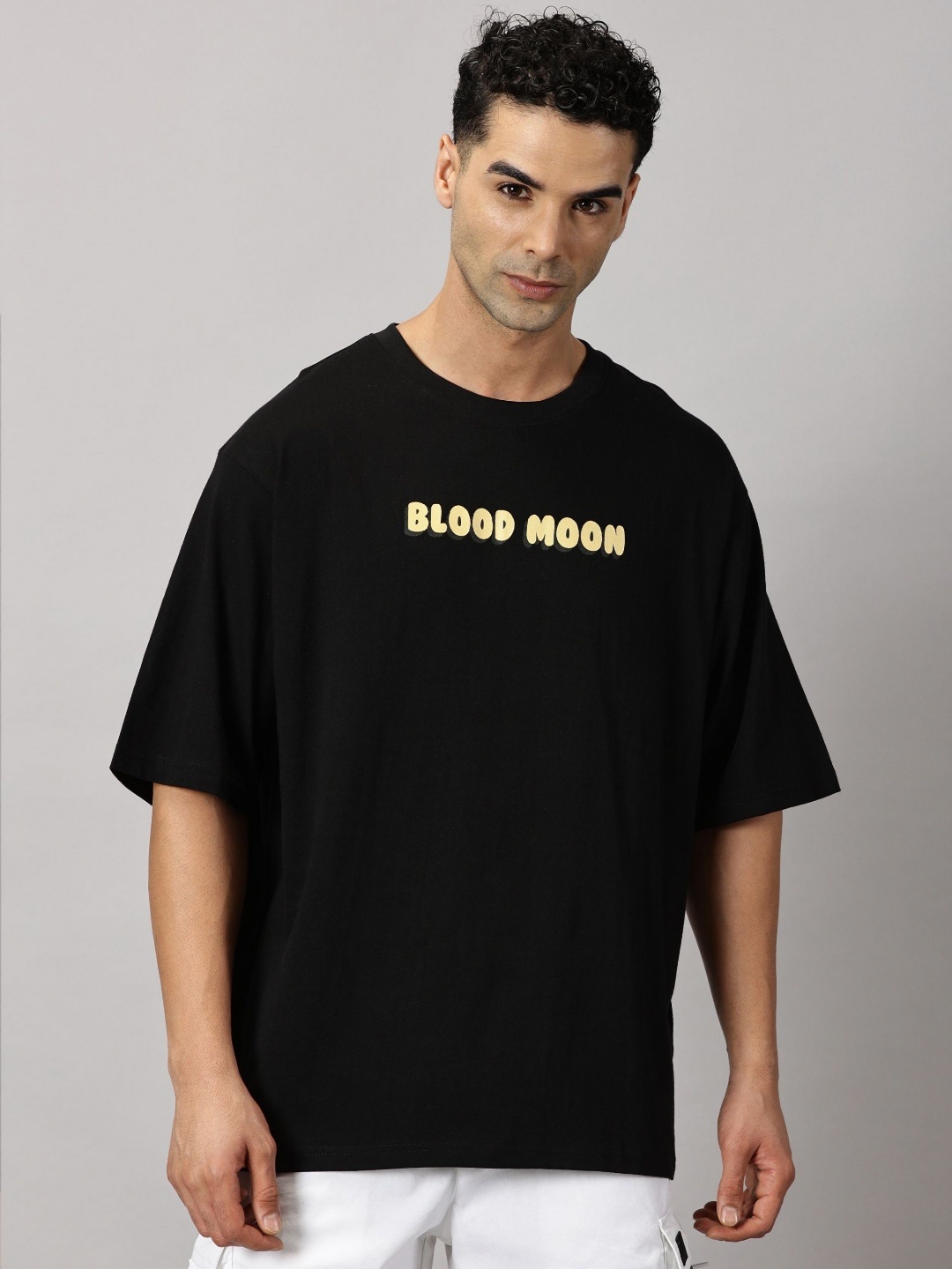 

THE HOLLANDER Men Graphic Printed Drop Shoulder Sleeve Cotton Oversized T-shirt, Black