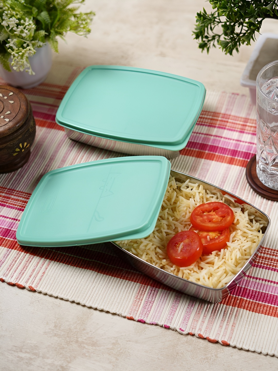 

Aura Silver & Green 2 Pieces Stainless Steel Lunch Box 400 ml