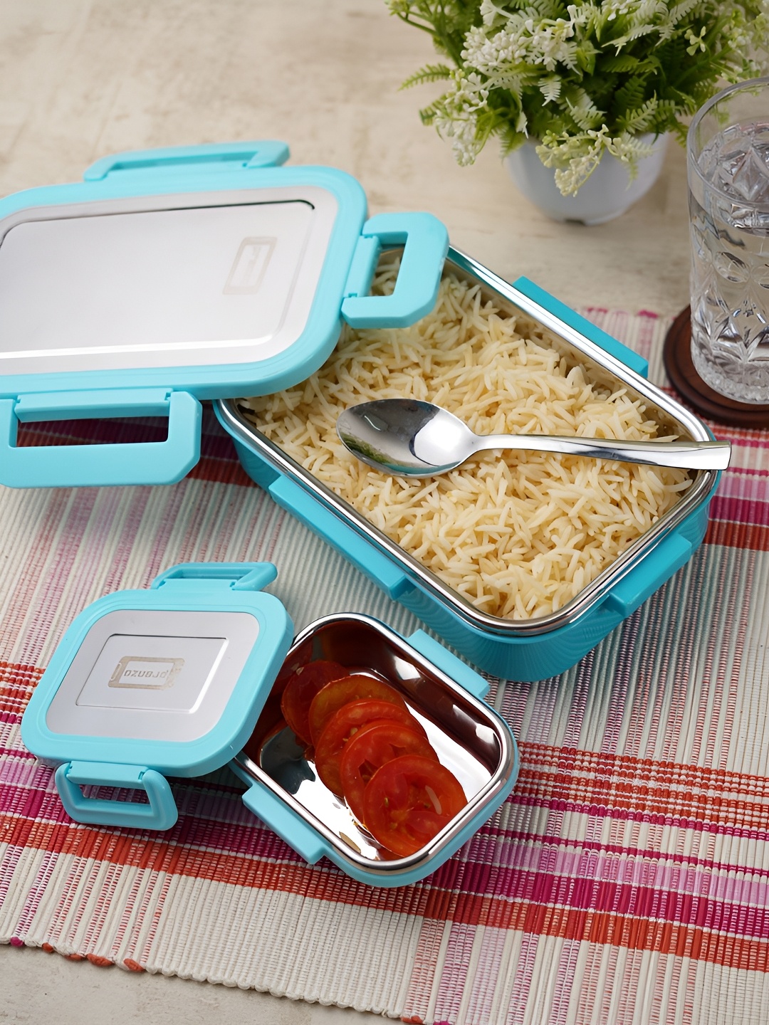 

Aura Blue 3 Pieces Stainless Steel Dishwasher Safe Lunch Box