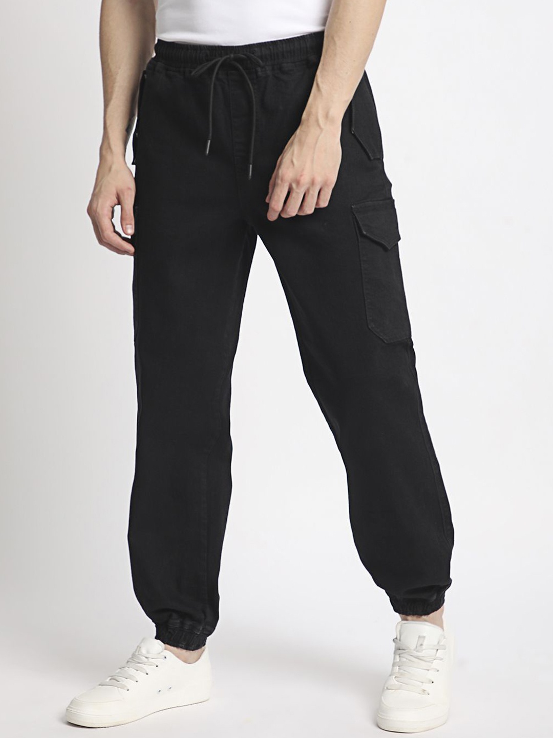

The Roadster Lifestyle Co Relaxed-Fit Cargo Jeans, Black