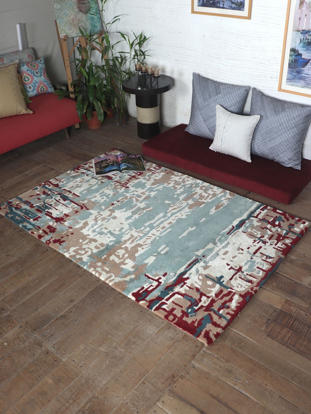

ZEBA Blue & White Abstract Printed Rectangle Shaped Hand-Tufted Woollen Carpet