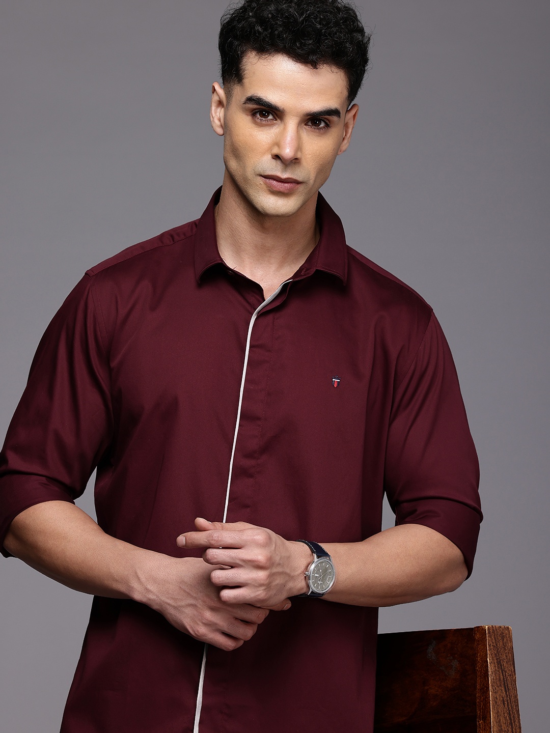 

Louis Philippe Sport Pure Cotton Slim Fit Opaque Casual Shirt, Burgundy