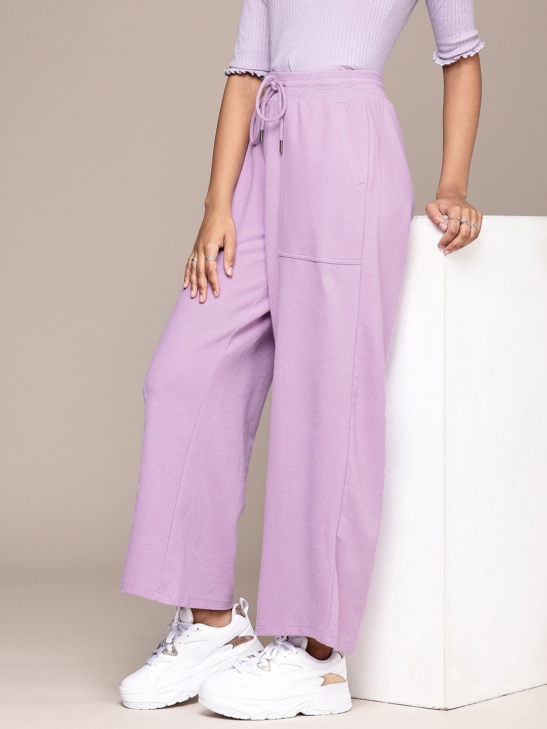 

The Roadster Life Co. Women Textured Trousers, Lavender