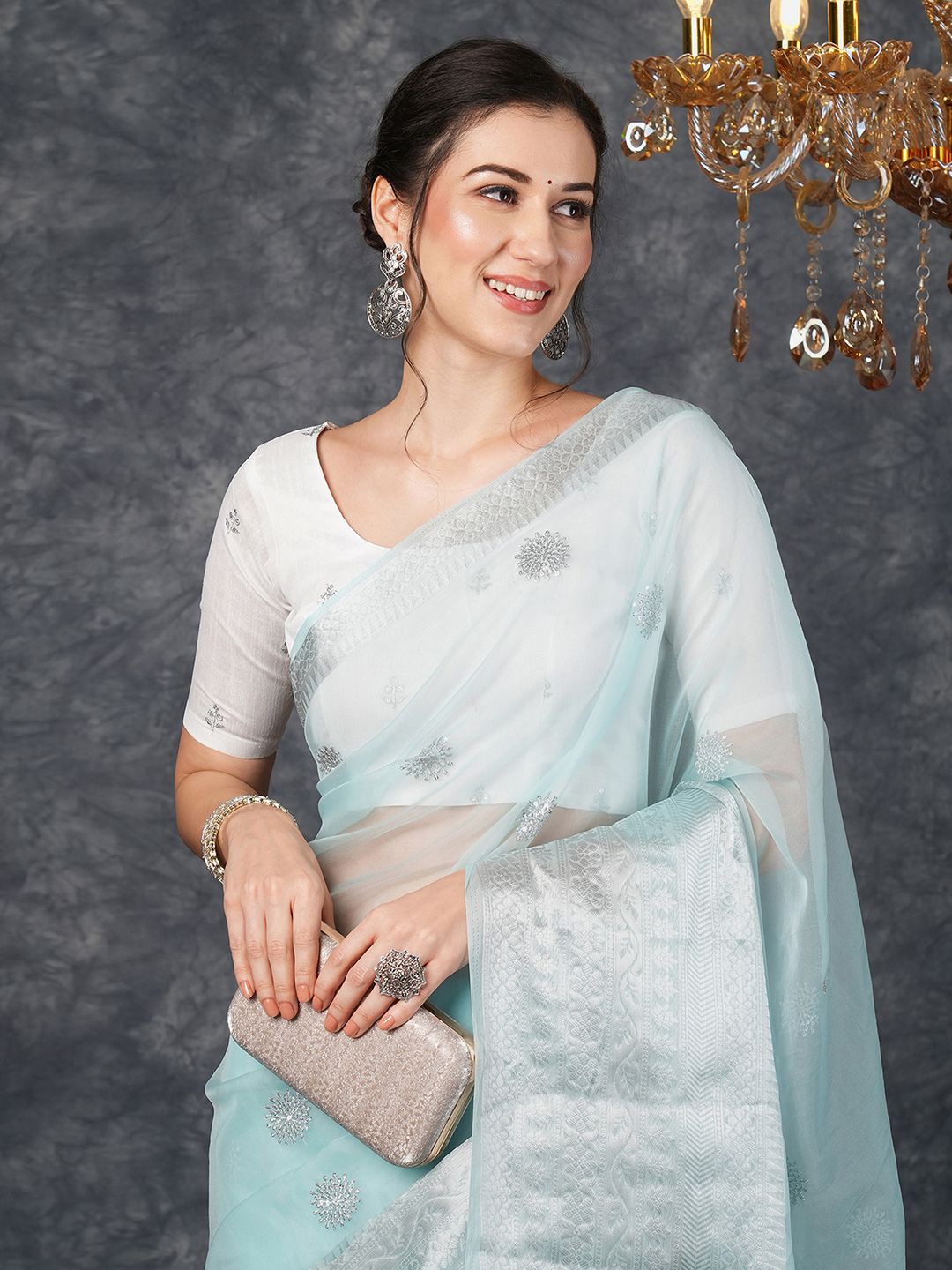 

Mitera Zari Woven Sequinned Saree With Blouse, Blue