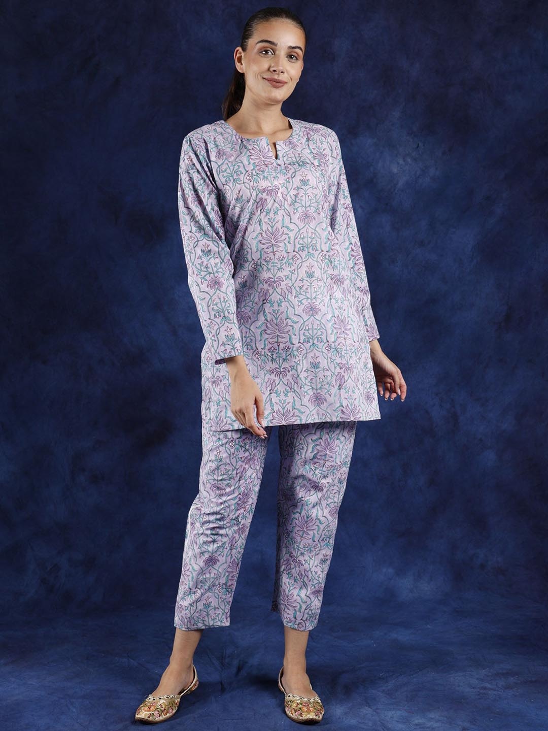 

Exotic India Printed Pure Cotton Tunic With Trousers Co-Ords, Purple