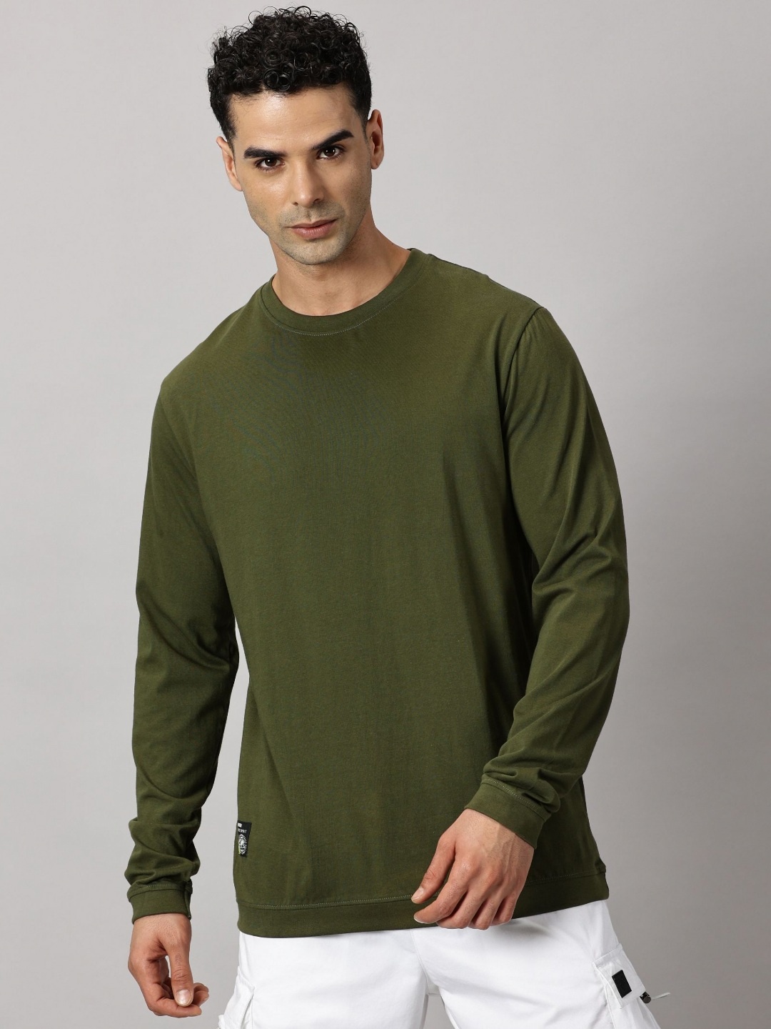 

THE HOLLANDER Men Solid Round Neck Cotton T-shirt, Olive