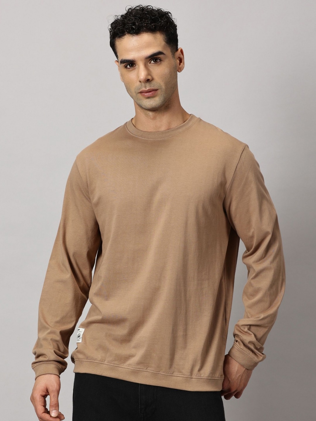 

THE HOLLANDER Men Solid Round Neck Cotton T-Shirt, Taupe