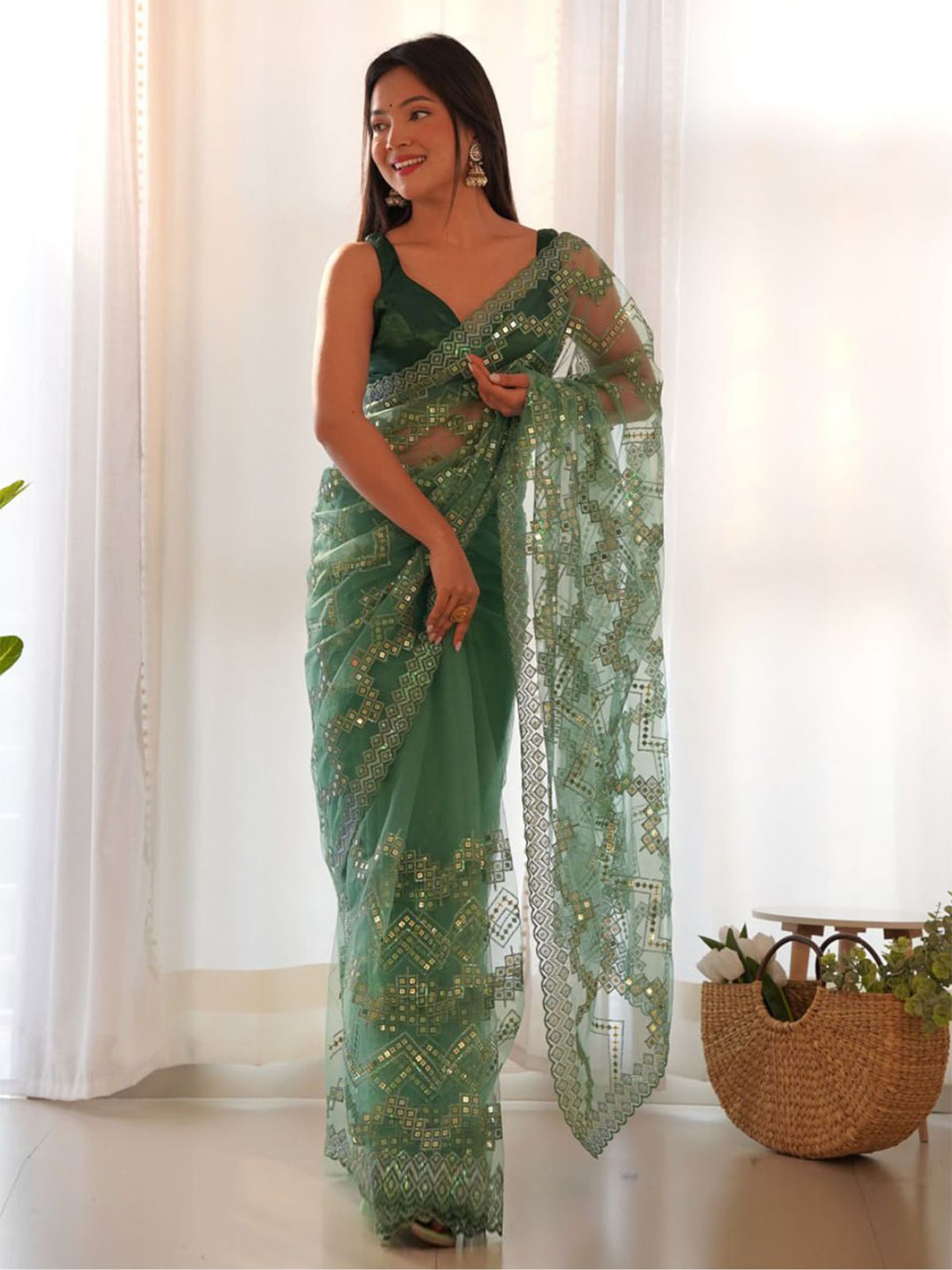 

ODETTE Mirror Work Net Saree, Green