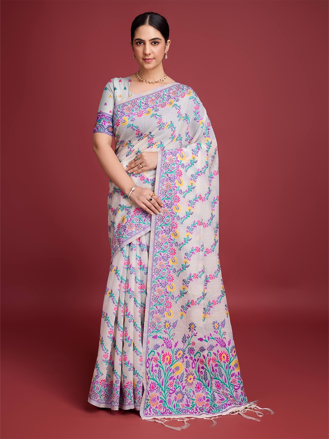 

V3 FASHION STUDIO Floral Zari Pure Cotton Jamdani Saree, Purple
