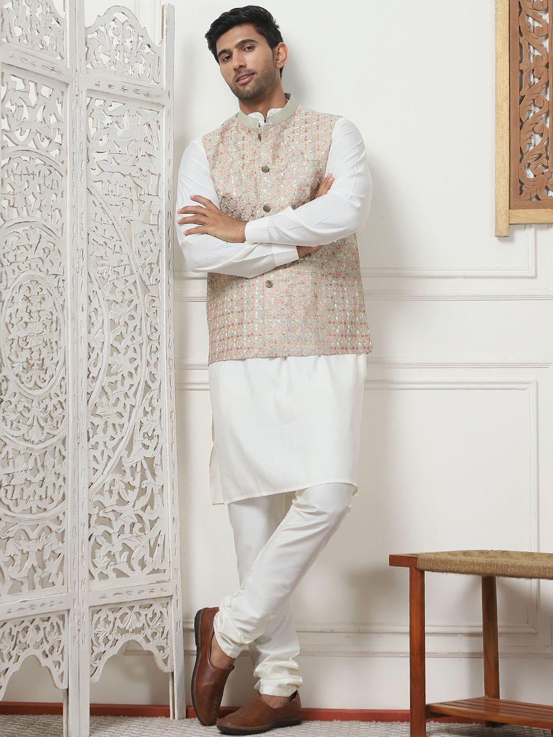 

Jompers Mandarin Collar Thread Work Straight Kurta With Churidar, Green