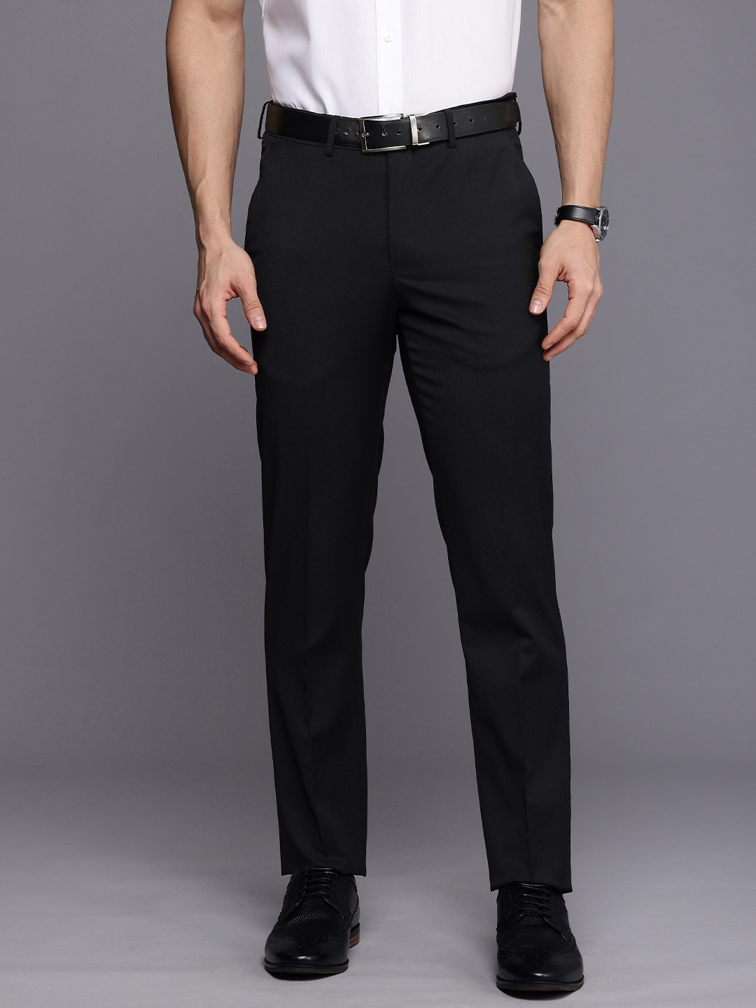 

Louis Philippe Men Slim Fit Formal Trousers, Black