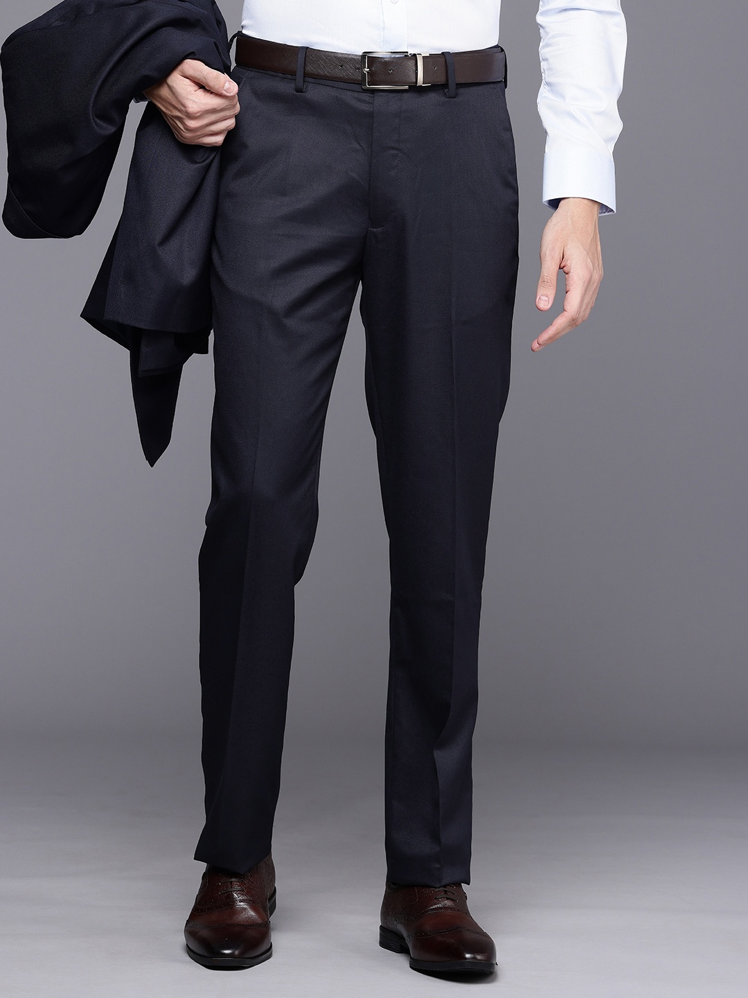 

Louis Philippe Men Slim Fit Formal Trousers, Navy blue