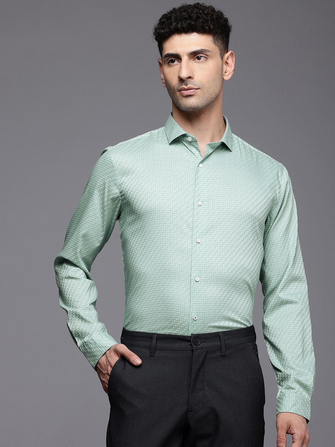 

Louis Philippe Ath.Work Super Slim Fit Checked Semiformal Shirt, Green