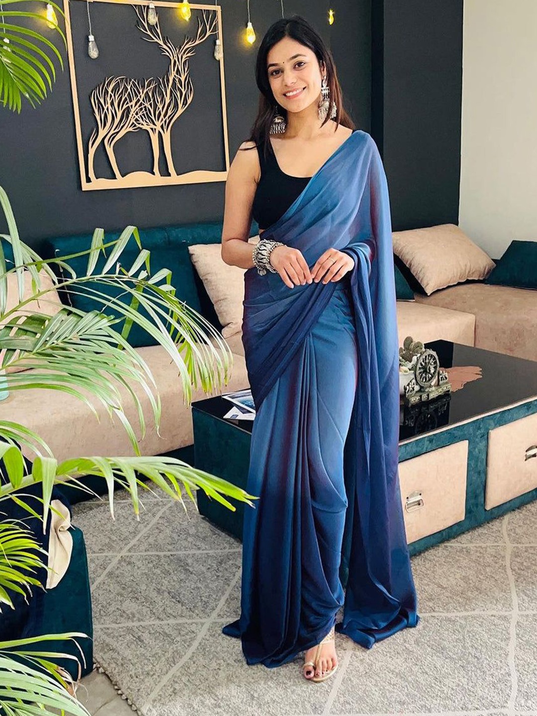 

DIVASTRI Pure Chiffon Ombre Saree, Blue