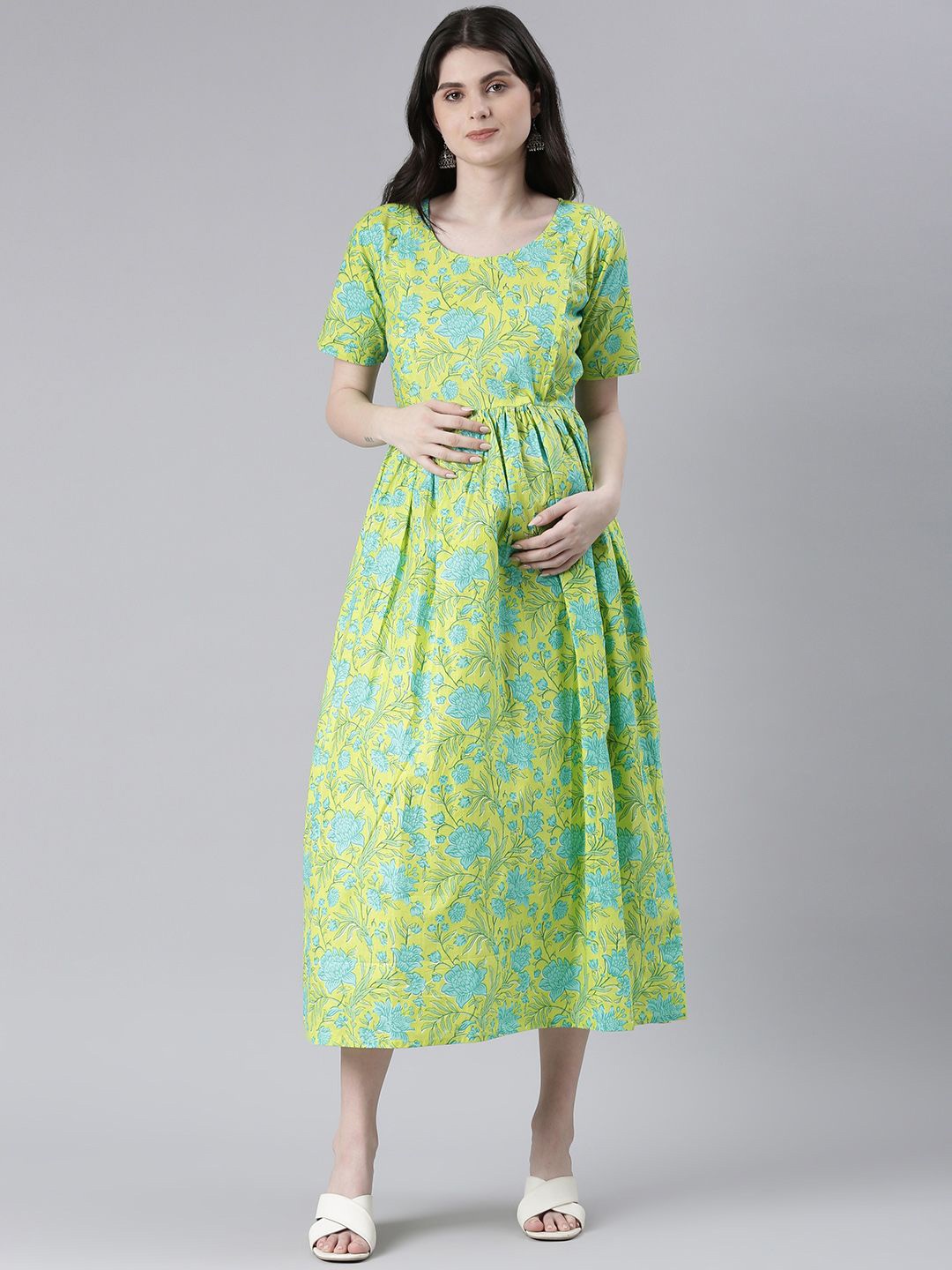 

Swishchick Ethnic Motifs Printed Cotton Maternity Fit and Flare Dress, Green