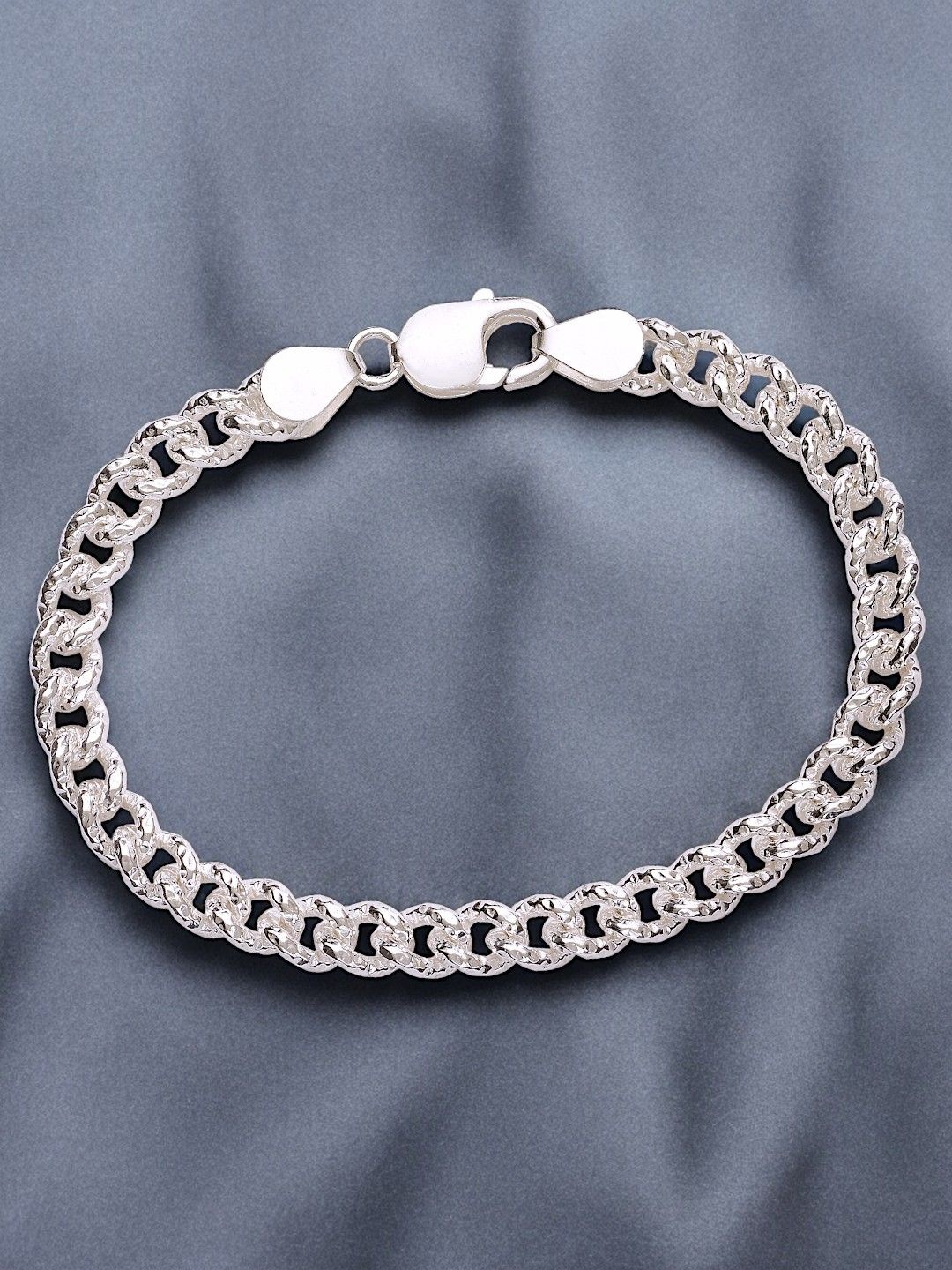 

Taraash Men 925 Sterling Silver Link Bracelet