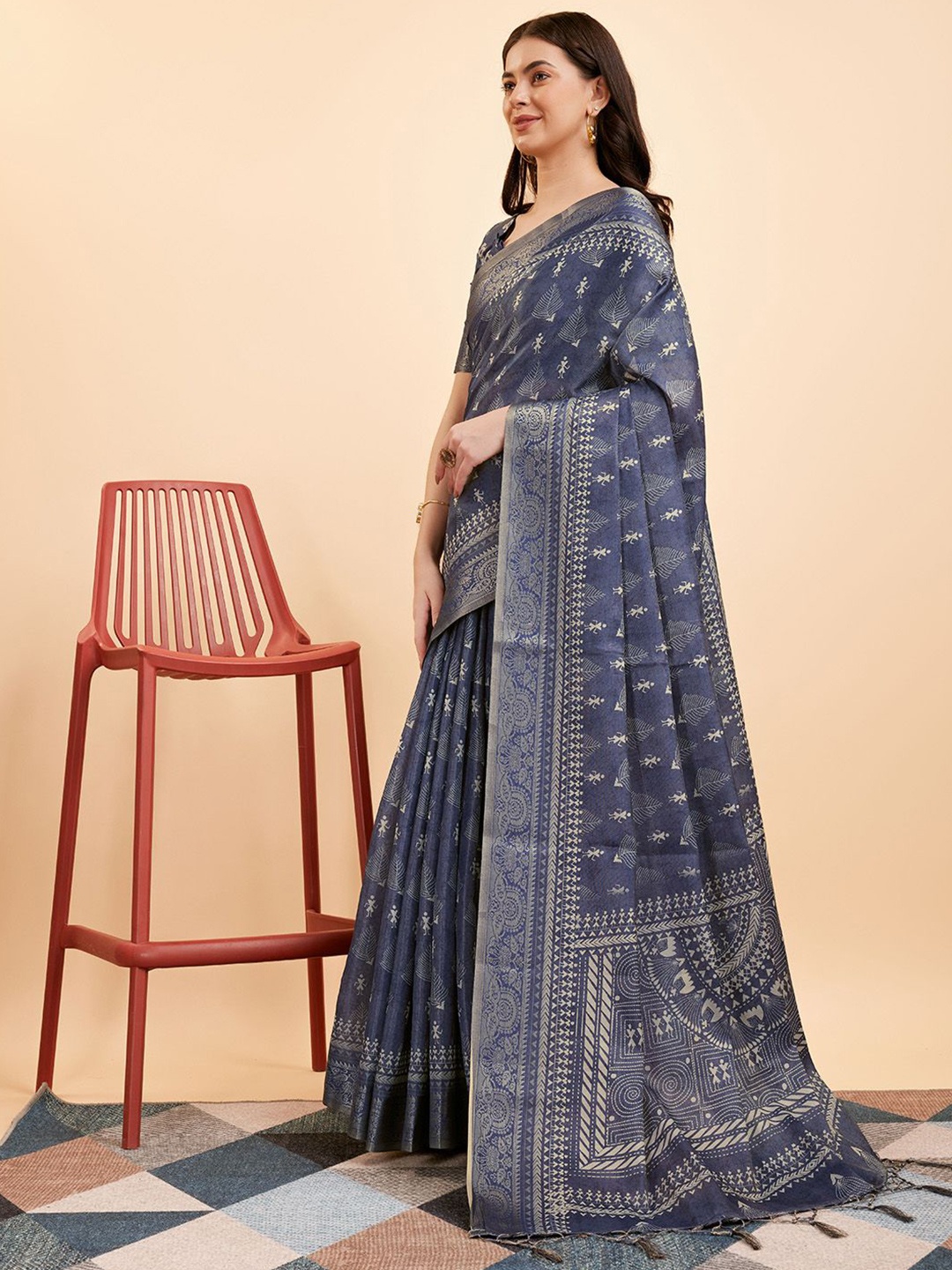 

Ishin Ethnic Motifs Woven Design Saree, Blue