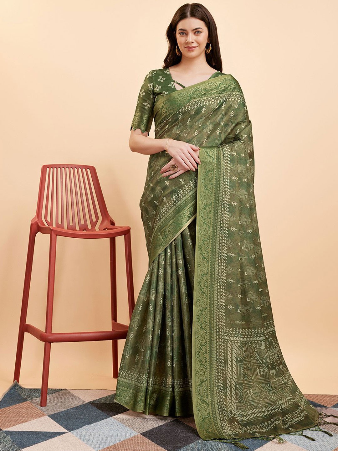 

Ishin Ethnic Motifs Woven Design Kanjeevaram Saree, Green
